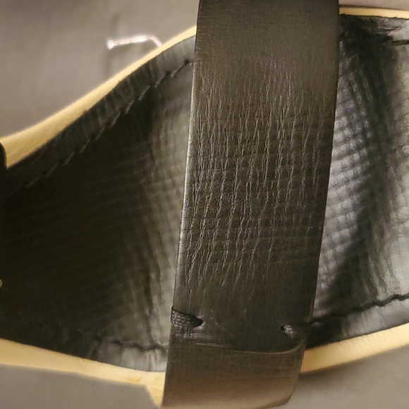 Gucci Leather Sandals - Picture 7 of 12